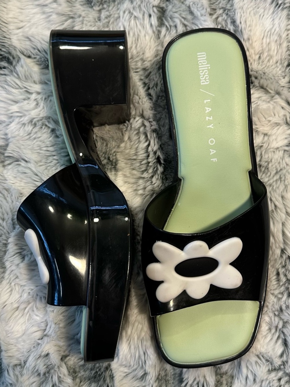Melissa Women's Shape + Lazy Oaf AD Slippers